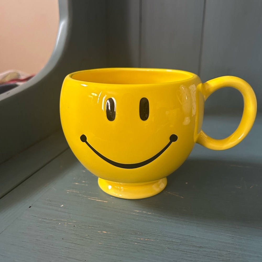 Yellow Smiley Face Mug